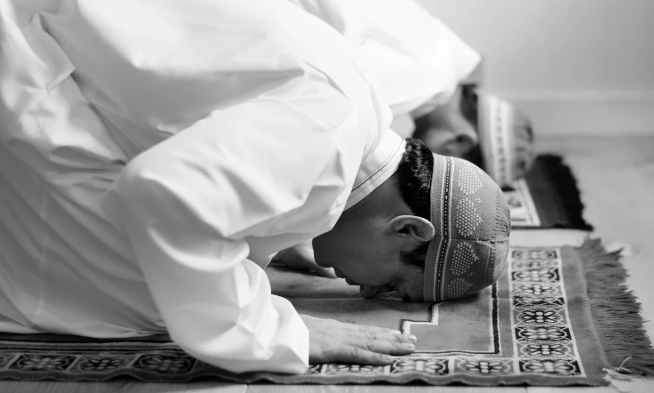 Ciri-Ciri Taubat Diterima Allah: Tanda, Dalil Al-Qur’an, dan Hadis